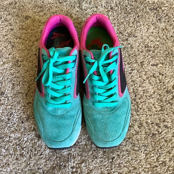 **SOLD** Brooks 'Fusion Heritage Collection' - Picture 1 of 3